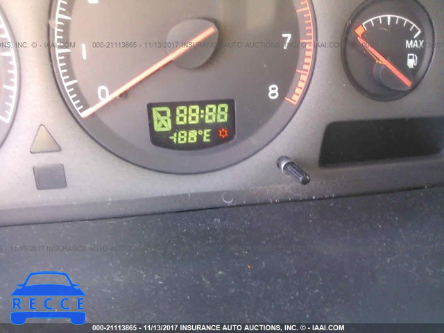 2002 Volvo V70 XC YV1SZ58D021066929 image 6