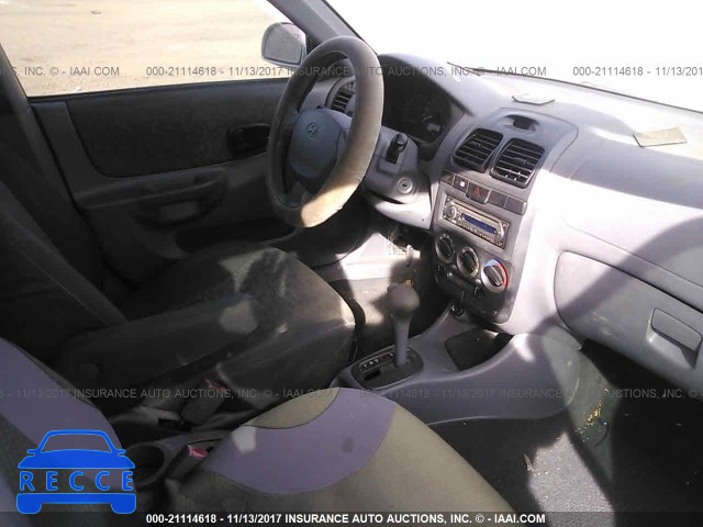 2005 Hyundai Accent GL KMHCG45C85U662035 image 4