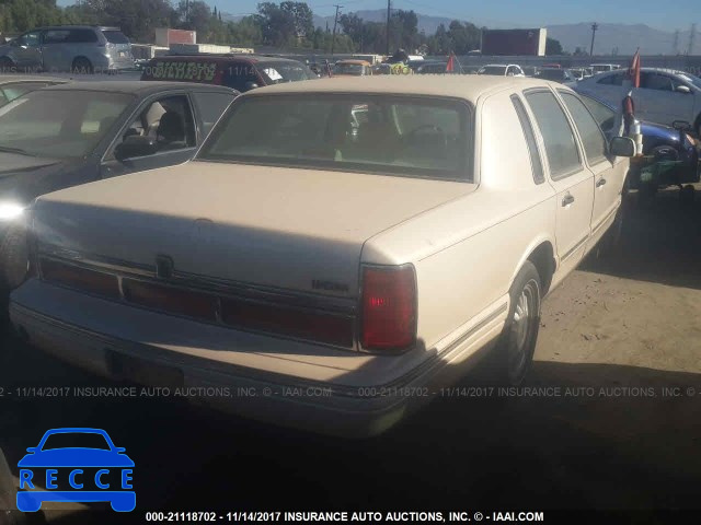 1997 Lincoln Town Car CARTIER 1LNLM83W2VY688054 image 3