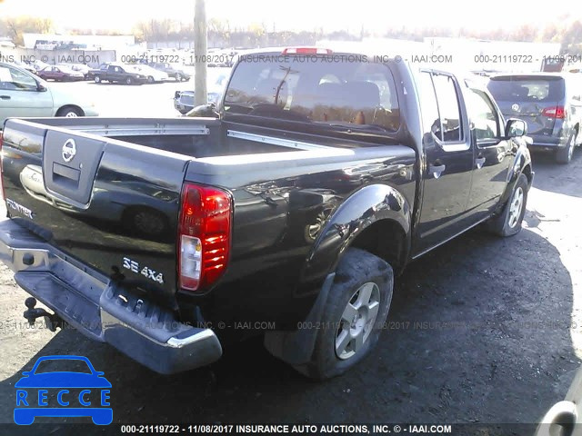 2005 Nissan Frontier CREW CAB LE/SE/OFF ROAD 1N6AD07W65C443940 image 3