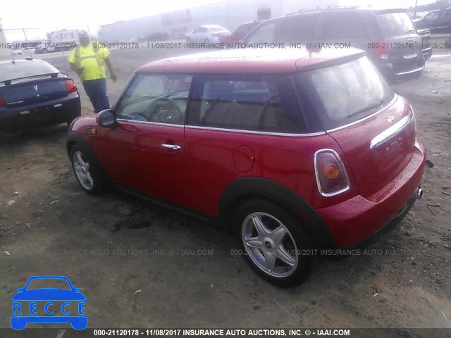 2009 MINI COOPER WMWMF33519TW74451 image 2