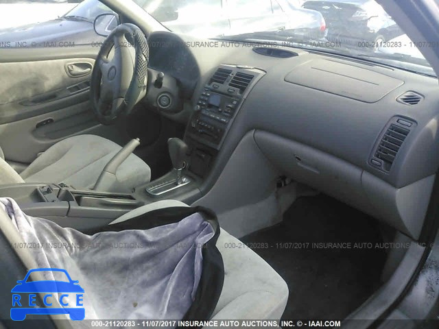 2000 Nissan Maxima GLE/GXE/SE JN1CA31D6YT749850 image 4