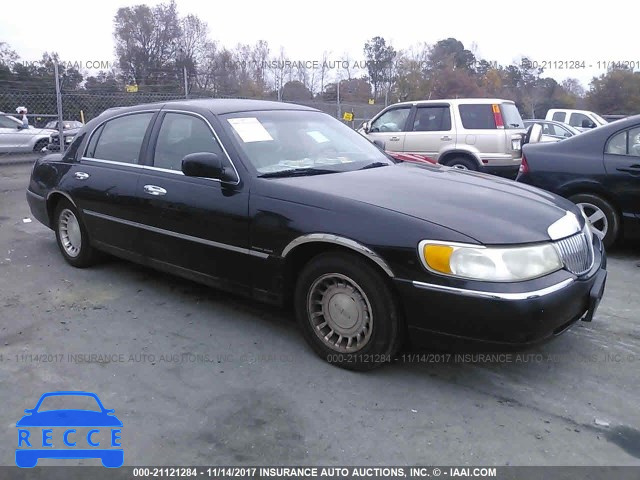 2001 LINCOLN TOWN CAR EXECUTIVE 1LNHM81W21Y625779 image 0