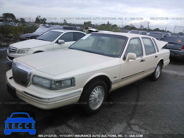 1997 Lincoln Town Car CARTIER 1LNLM83W8VY642745 Bild 1