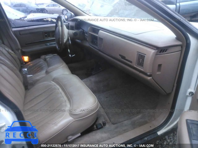 1995 Buick Roadmaster ESTATE 1G4BR82P7SR402471 image 4