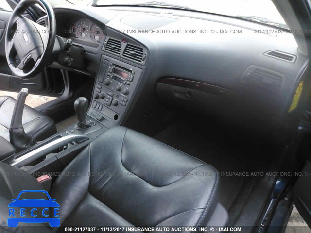 2002 Volvo V70 XC YV1SZ58D221075194 image 4