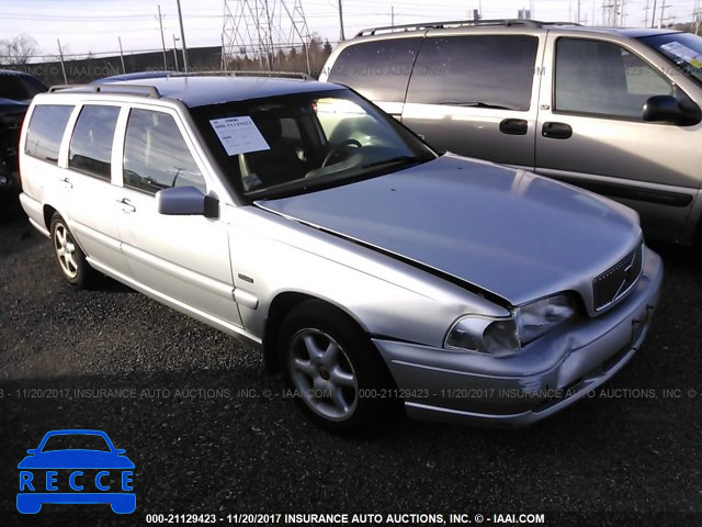 1998 Volvo V70 YV1LW5536W2371795 image 0