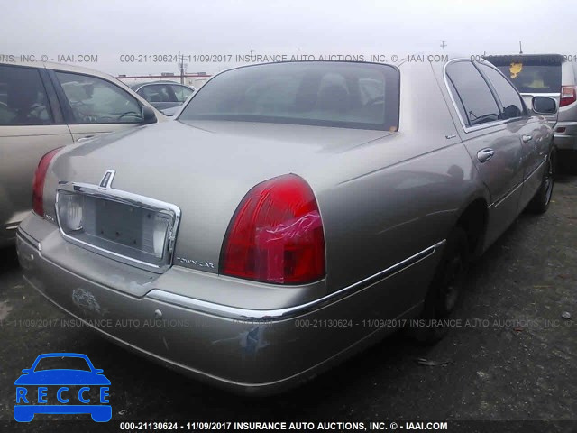 2003 Lincoln Town Car SIGNATURE 1LNHM82WX3Y692311 Bild 3