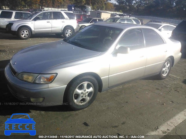 1998 Lexus ES 300 JT8BF28G0W5047768 image 1