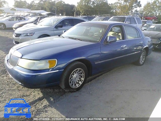 1999 Lincoln Town Car SIGNATURE 1LNHM82W2XY648258 зображення 1