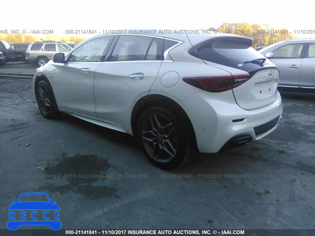 2018 INFINITI QX30 LUXURY/PREMIUM/SPORT SJKCH5CPXJA043491 image 2