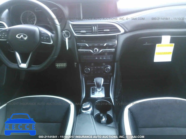 2018 INFINITI QX30 LUXURY/PREMIUM/SPORT SJKCH5CPXJA043491 image 4