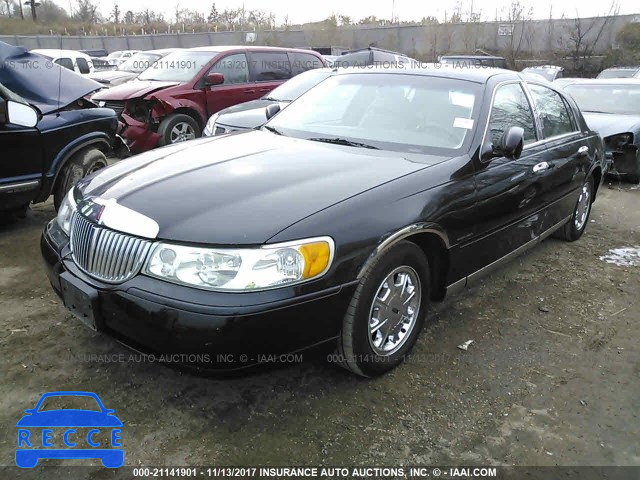 1998 Lincoln Town Car SIGNATURE 1LNFM82W0WY655537 image 1