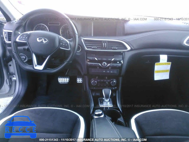2018 INFINITI QX30 LUXURY/PREMIUM/SPORT SJKCH5CP8JA040508 image 4