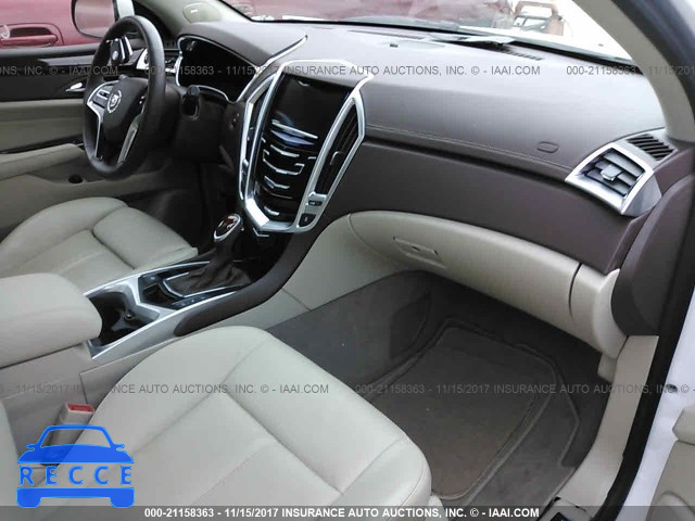 2016 Cadillac SRX LUXURY COLLECTION 3GYFNEE35GS573775 image 4