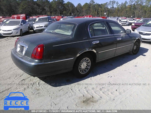 1998 Lincoln Town Car SIGNATURE 1LNFM82W8WY702538 image 3