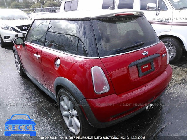 2005 Mini Cooper WMWRE33495TG95724 image 2