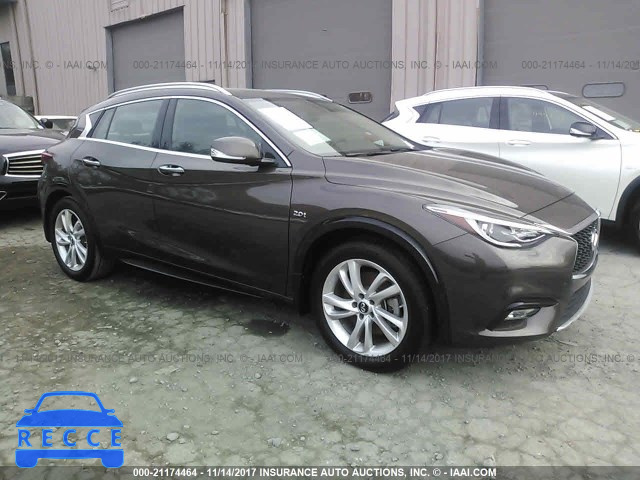 2017 INFINITI QX30 LUXURY/PREMIUM/SPORT SJKCH5CP1HA021292 image 0