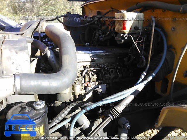 2005 FREIGHTLINER CHASSIS FS65 4UZAAWCT85CN10950 image 9