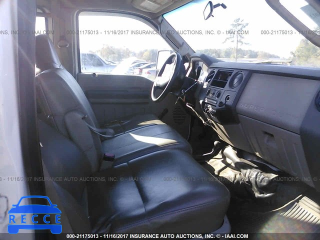 2008 Ford F450 SUPER DUTY 1FDXW47RX8EB21749 image 4