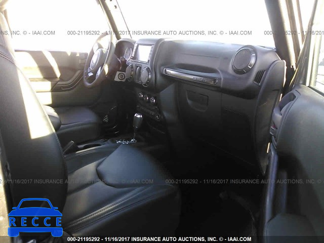 2017 JEEP WRANGLER SAHARA 1C4AJWBG6HL637502 Bild 4