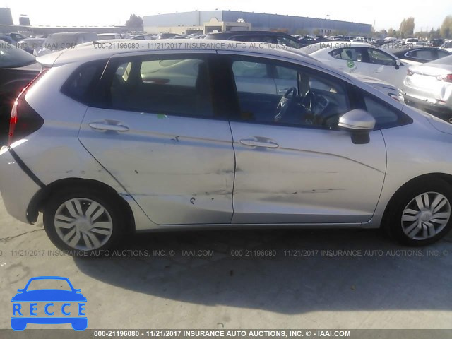 2016 Honda FIT LX JHMGK5H56GX022123 image 5