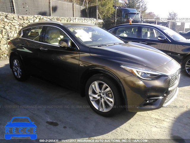 2017 INFINITI QX30 LUXURY/PREMIUM/SPORT SJKCH5CP6HA024785 image 0