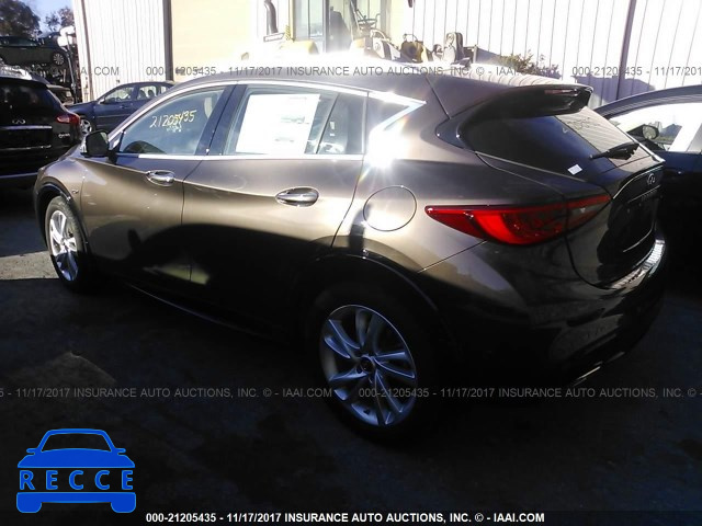 2017 INFINITI QX30 LUXURY/PREMIUM/SPORT SJKCH5CP6HA024785 image 2