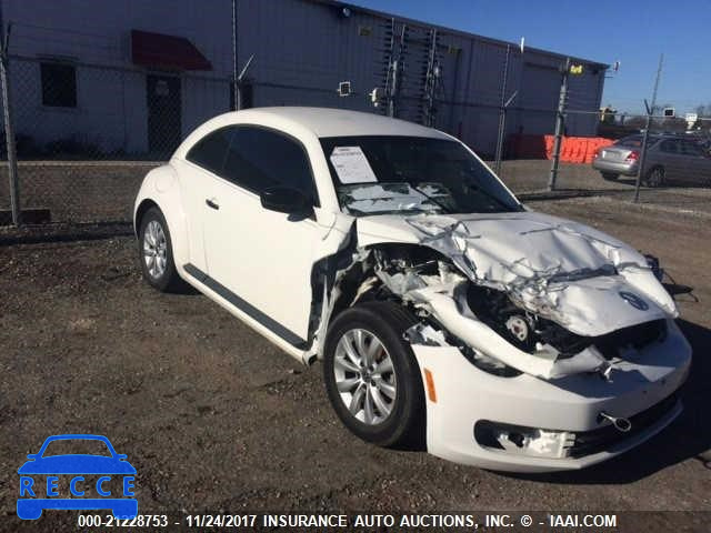 2014 VOLKSWAGEN BEETLE 3VWFP7AT3EM620799 зображення 0