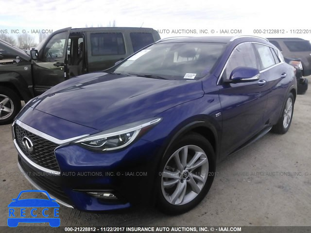 2018 INFINITI QX30 LUXURY/PREMIUM/SPORT SJKCH5CP2JA042285 image 1
