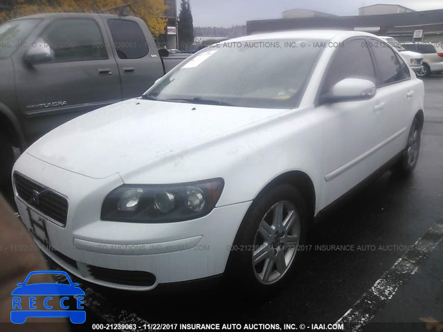 2007 Volvo S40 2.4I YV1MS382672272564 Bild 1