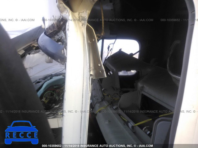 2001 FREIGHTLINER CONVENTIONAL FLC120 1FUYSSZB01PG51761 image 4