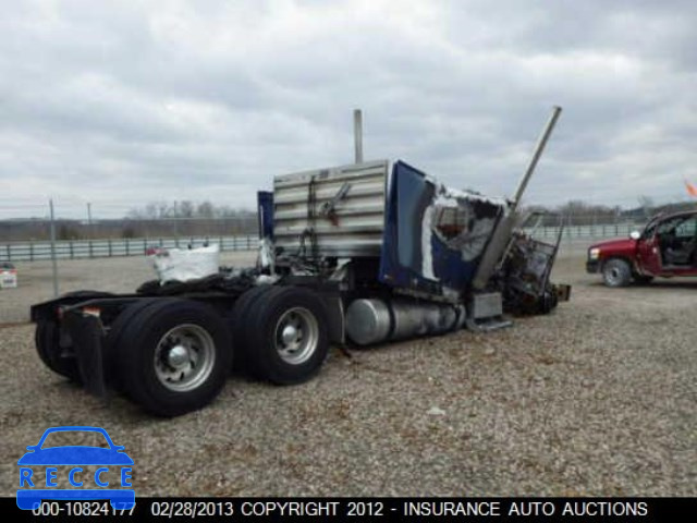 2001 FREIGHTLINER CONVENTIONAL CONVENTNL FLD132XL CLASIC 1FUJAPCG41LG75560 image 3