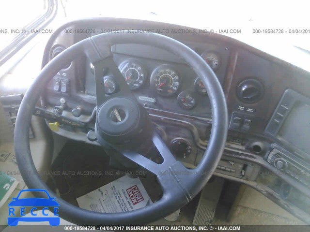 1999 FREIGHTLINER CHASSIS X LINE MOTOR HOME 4UZ6XFBC1XCG00338 image 6