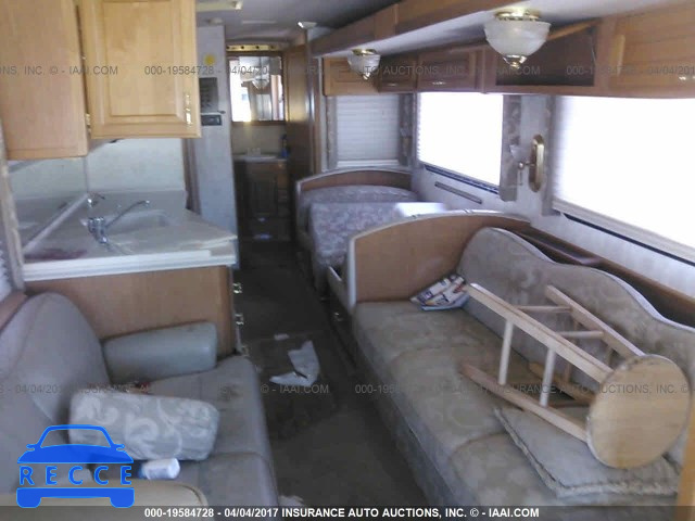 1999 FREIGHTLINER CHASSIS X LINE MOTOR HOME 4UZ6XFBC1XCG00338 image 7