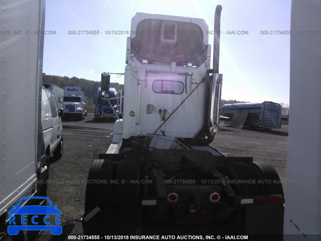 2000 FREIGHTLINER FLD FLD112 1FUW3MDA2YPF77607 image 7