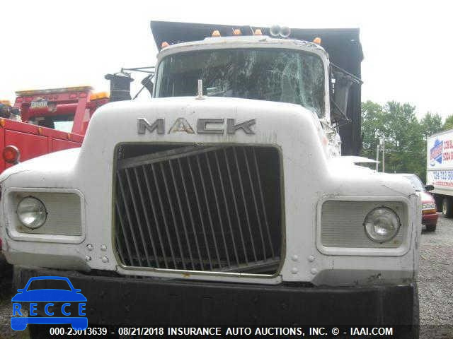 1981 MACK RD688S RD600 1M2P141CXBA001080 image 4