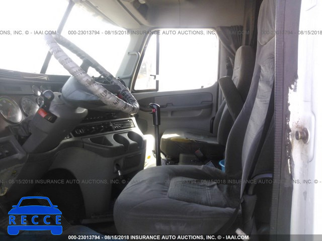 2004 FREIGHTLINER CONVENTIONAL ST120 1FUJBBCK74LL92317 image 4