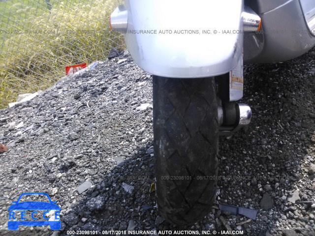 2007 VESPA LX 50 ZAPC386B275005448 Bild 4