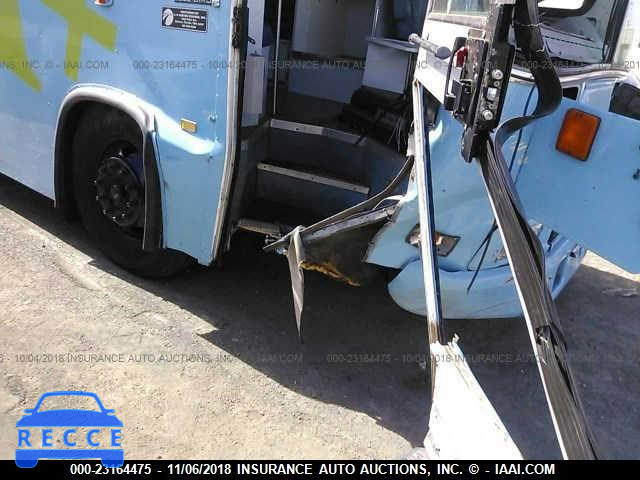 2002 BLUE BIRD BUS 1BDJNCP782F205850 image 6