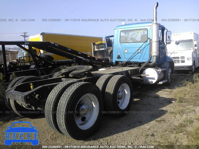 2004 MACK CX613 CX600 1M1AE06Y84N016491 Bild 1