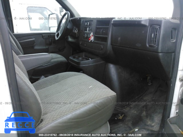 2008 GMC G3500 CUTAWAY G3500 1GDJG31K381904640 image 4