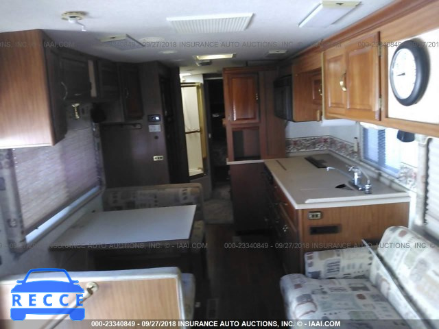 1999 FREIGHTLINER CHASSIS X LINE MOTOR HOME 4UZHXFBC0XCB21997 image 2