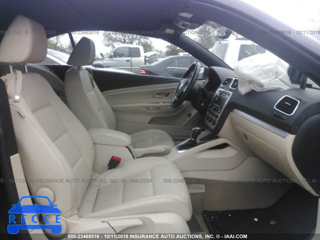 2015 VOLKSWAGEN EOS KOMFORT/SPORT WVWBW8AH9FV005610 зображення 4