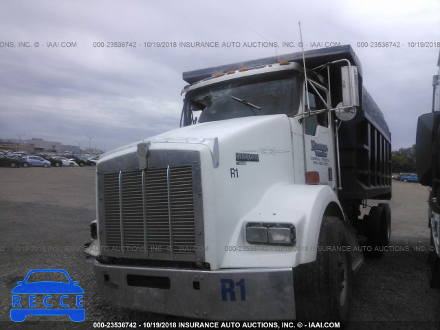 1998 KENWORTH CONSTRUCTIONON T800 1XKDDT9X8WR770642 image 1