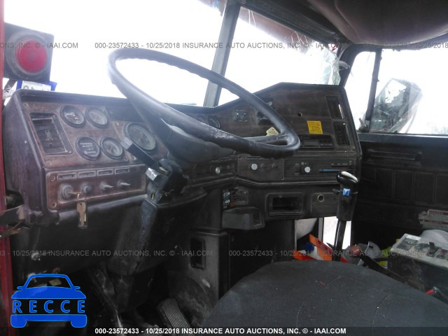 1998 FREIGHTLINER FLD FLD120 2FVXFMCB8WAA46665 зображення 4