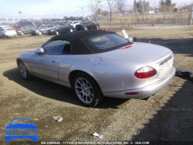 2002 JAGUAR XKR SAJDA42B22PA24142 Bild 2