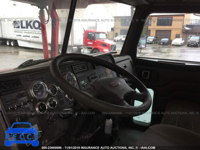 2010 PETERBILT 335 2NPLHN7X0AM797711 Bild 4