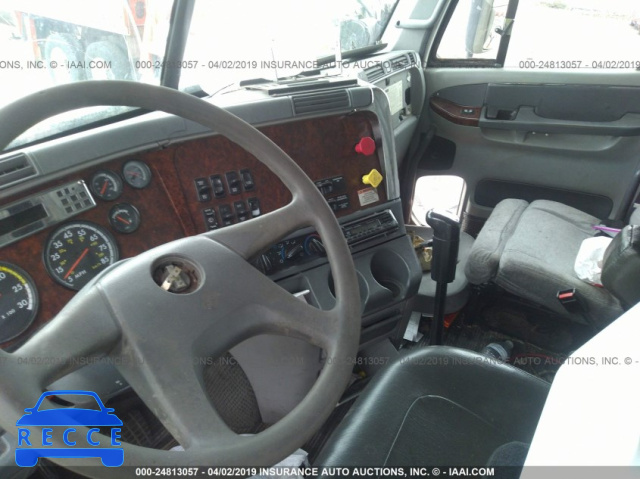 2002 FREIGHTLINER ST120 ST120 1FUJBBCG52LJ08174 зображення 4