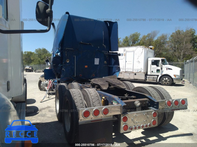 1999 FREIGHTLINER CONVENTIONAL 1FUPCDZB8XPB88832 image 2